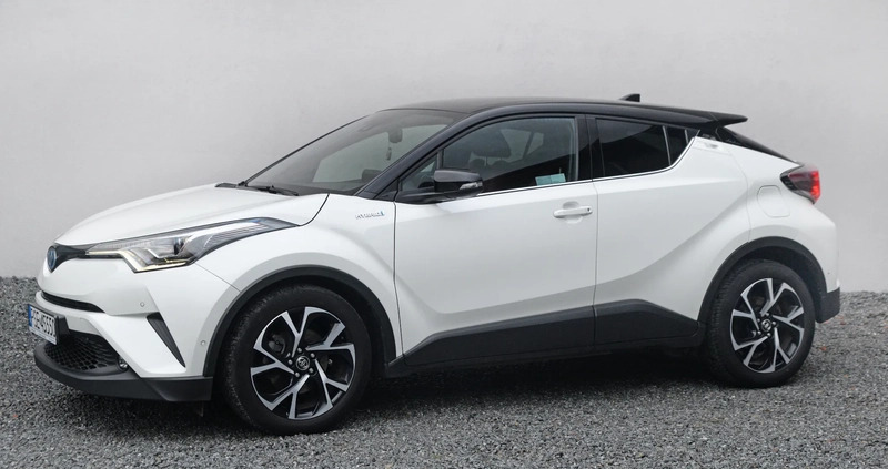 Toyota C-HR cena 92999 przebieg: 100000, rok produkcji 2019 z Jarocin małe 781